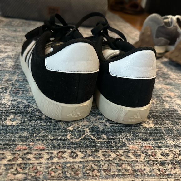 Adidas Black and White Classic Sneakers - Picture 2 of 3